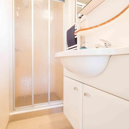 Θέρετρο Nd Comfort 5 Personen